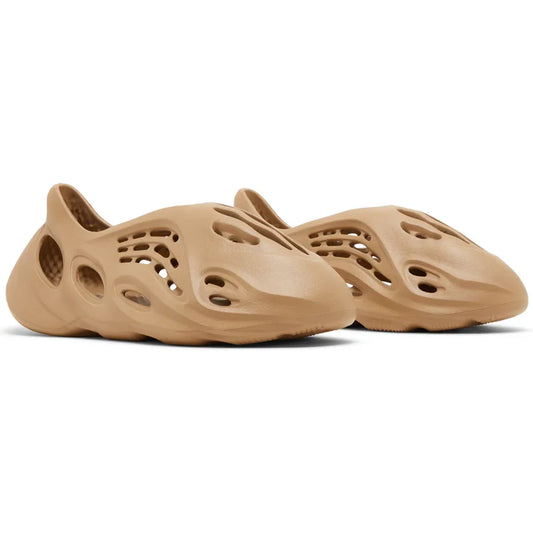 Yeezy Foam Runner 'Clay Taupe'